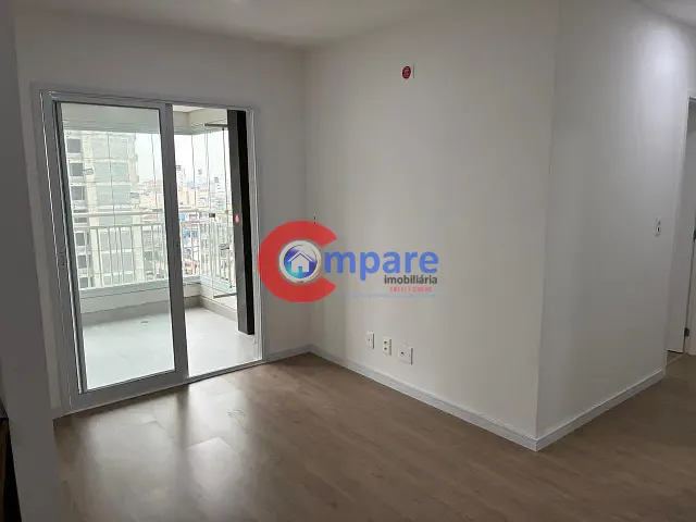 Apartamento 2 quartos e 1 banheiro, para alugar, no bairro Picanço em Guarulhos