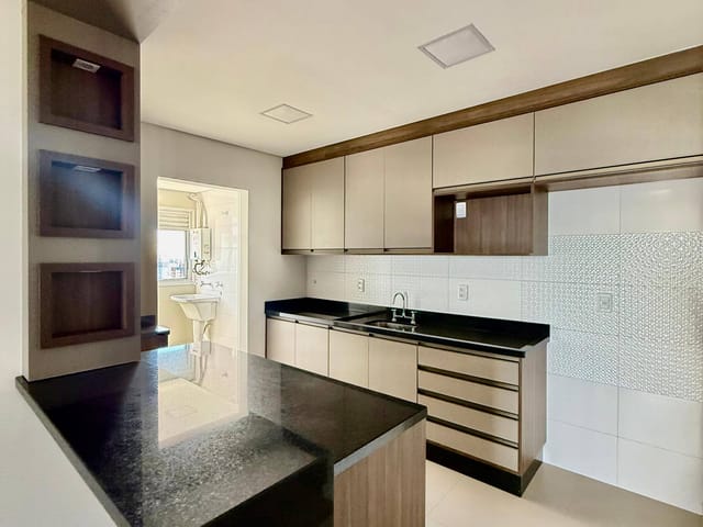 Apartamento com 98m² 3 quartos e 2 banheiros, à venda, no bairro Centro em Ponta Grossa