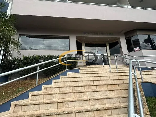 Apartamento com 310m² 4 quartos e 3 banheiros, à venda, no bairro Vitória em Londrina