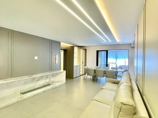Apartamento com 216m² 3 quartos e 4 banheiros, à venda, no bairro Estrela em Ponta Grossa