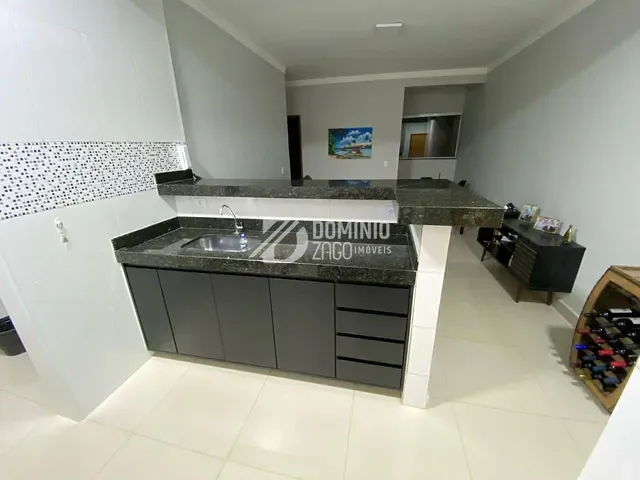 Apartamento com 89m² 2 quartos e 2 banheiros, à venda, no bairro Santa Maria em Uberaba