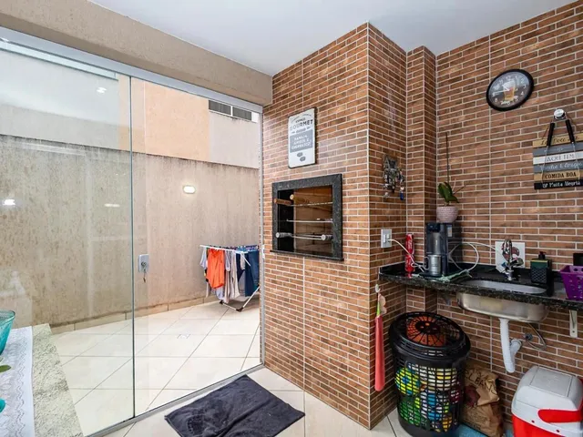 Apartamento 3 quartos e 2 banheiros, à venda, no bairro CAMPO COMPRIDO em Curitiba