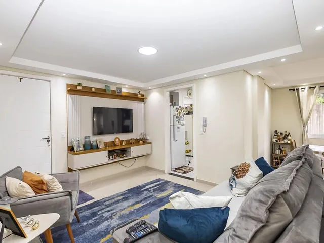 Apartamento 3 quartos e 2 banheiros, à venda, no bairro CAMPO COMPRIDO em Curitiba