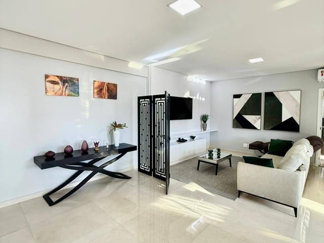 Apartamento com 137m² 3 quartos e 3 banheiros, à venda, no bairro Centro em Ponta Grossa