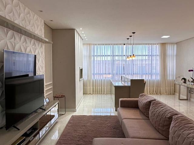 Apartamento com 287m² 3 quartos e 5 banheiros, à venda, no bairro Jardim Carvalho em Ponta Grossa
