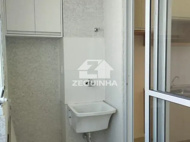 Apartamento com 38m², à venda, no bairro Vl Sul Americana em Carapicuiba