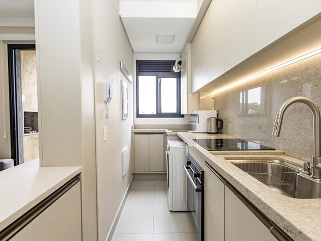 Apartamento 2 quartos e 1 banheiro, à venda, no bairro Ecoville em Curitiba