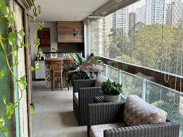 Apartamento com 163m² 3 quartos e 4 banheiros, à venda, no bairro Vila Andrade em São Paulo