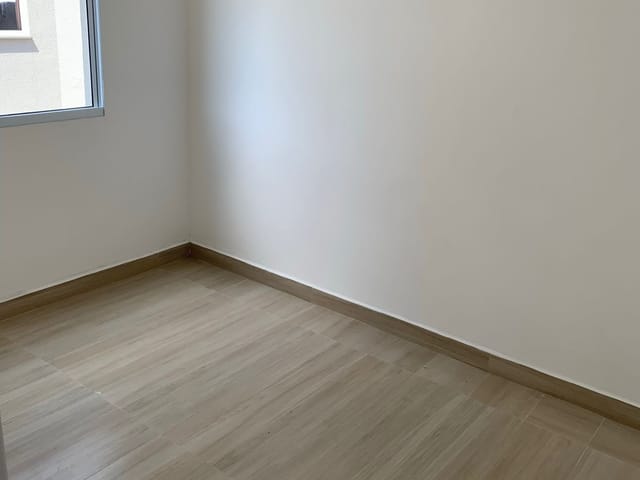 Apartamento 2 quartos e 1 banheiro, à venda ou para alugar, no bairro Araretama em Pindamonhangaba