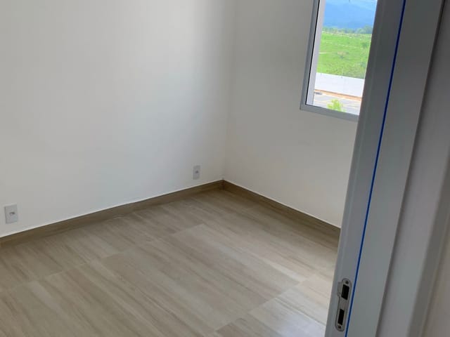 Apartamento 2 quartos e 1 banheiro, à venda ou para alugar, no bairro Araretama em Pindamonhangaba