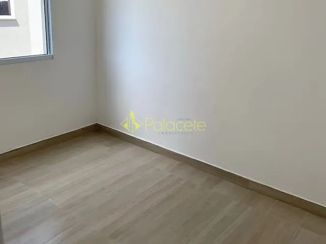 Apartamento 2 quartos e 1 banheiro, à venda ou para alugar, no bairro Araretama em Pindamonhangaba