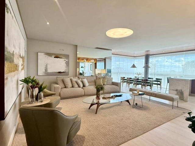 Apartamento com 195m² 3 quartos e 5 banheiros, à venda, no bairro Estrela em Ponta Grossa