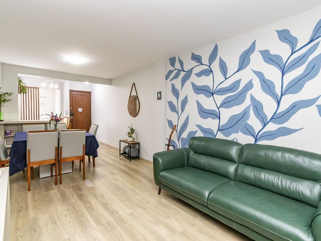 Apartamento 2 quartos e 1 banheiro, à venda, no bairro Rebouças em Curitiba