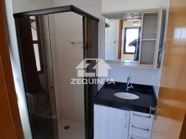 Apartamento com 73m² 3 quartos e 1 banheiro, para alugar, no bairro Centro em Osasco