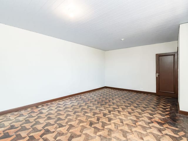 Apartamento 2 quartos e 1 banheiro, à venda, no bairro Centro em Curitiba