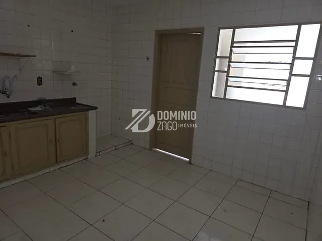 Apartamento com 100m² 3 quartos e 3 banheiros, à venda, no bairro Mercês em Uberaba