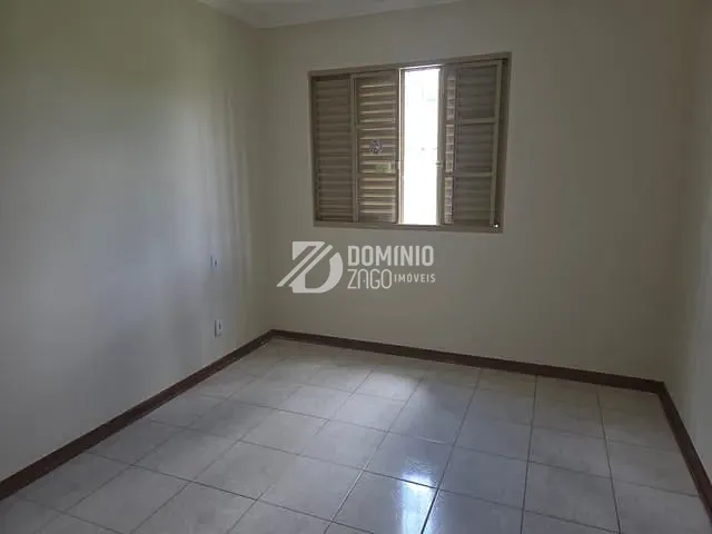 Apartamento com 100m² 3 quartos e 3 banheiros, à venda, no bairro Mercês em Uberaba