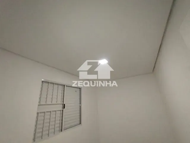 Apartamento com 35m² 1 quarto e 1 banheiro, para alugar, no bairro Umuarama em Osasco
