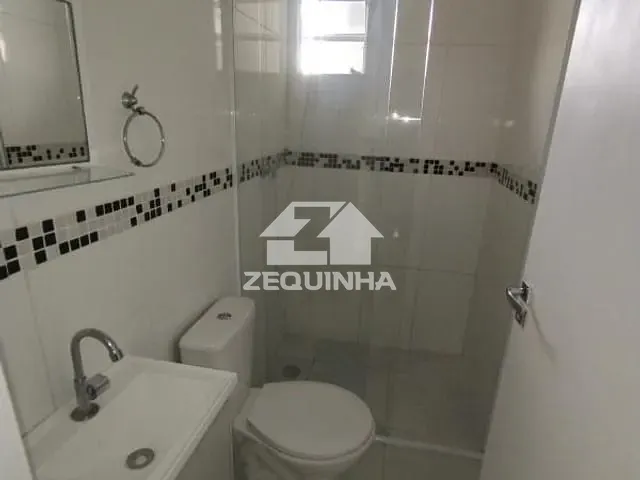 Apartamento com 35m² 1 quarto e 1 banheiro, para alugar, no bairro Umuarama em Osasco