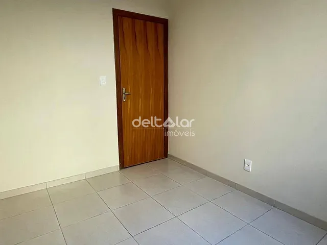 Apartamento com 75m² 2 quartos e 1 banheiro, à venda, no bairro Candelária em Belo Horizonte