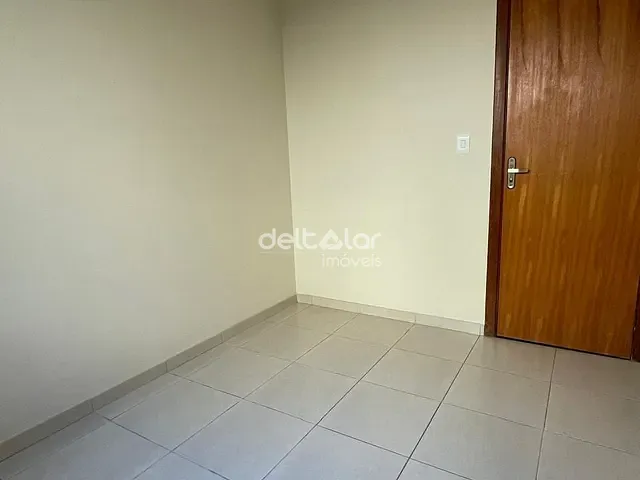 Apartamento com 75m² 2 quartos e 1 banheiro, à venda, no bairro Candelária em Belo Horizonte