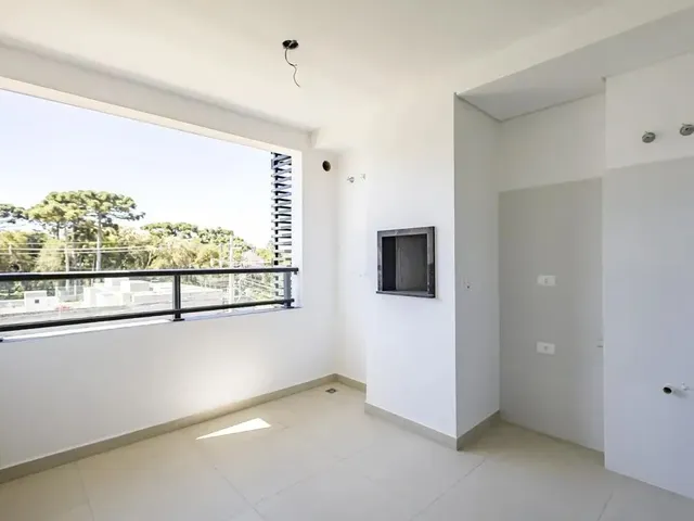 Apartamento 2 quartos e 1 banheiro, à venda, no bairro Cidade Industrial em Curitiba