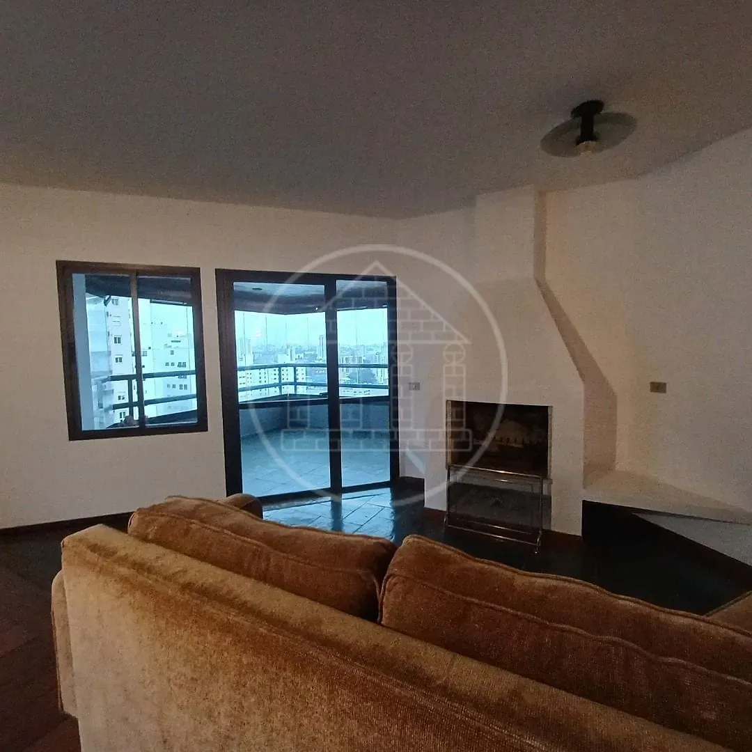 Apartamento, 4 quartos, 211 m² - Foto 1