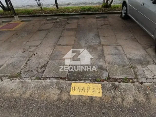 Apartamento com 54m² 2 quartos e 1 banheiro, para alugar, no bairro Cidade das Flores em Osasco