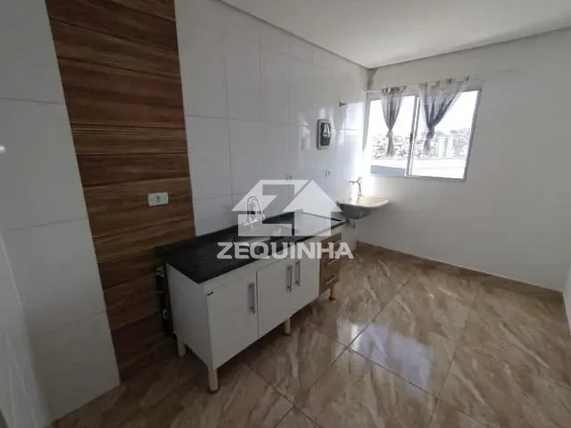 Apartamento com 35m² 1 quarto e 1 banheiro, para alugar, no bairro Umuarama em Osasco