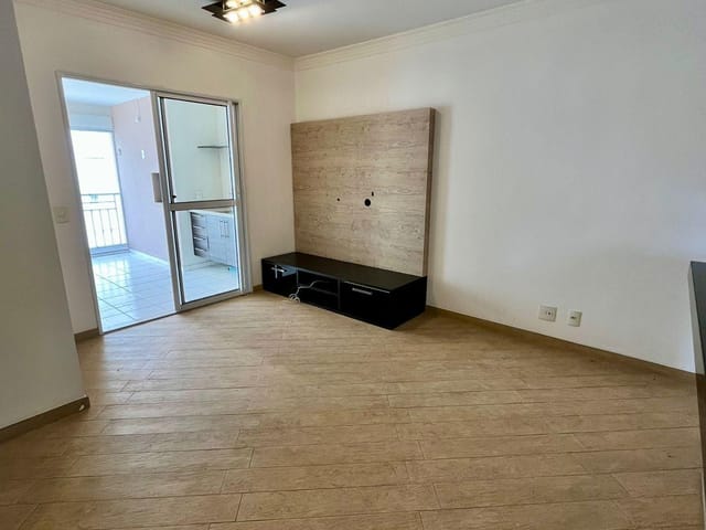 Apartamento com 80m² 3 quartos e 2 banheiros, para alugar, no bairro Jardim Caboré em São Paulo
