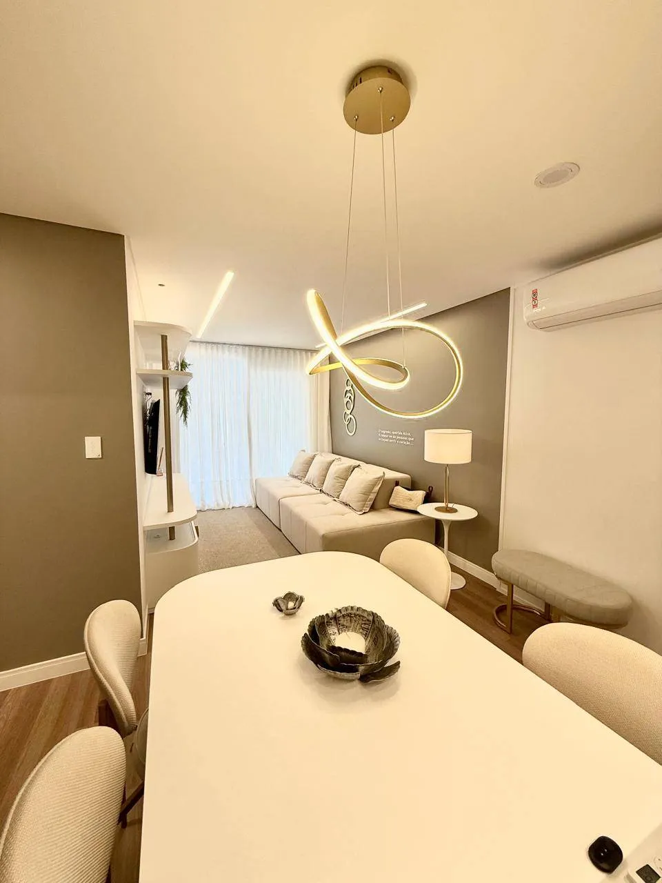 Apartamento, 2 quartos, 132 m² - Foto 1