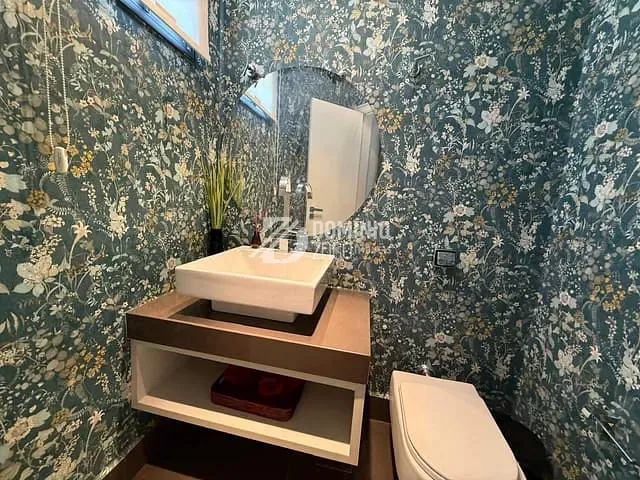 Apartamento 3 quartos e 5 banheiros, à venda ou para alugar, no bairro São Sebastião em Uberaba