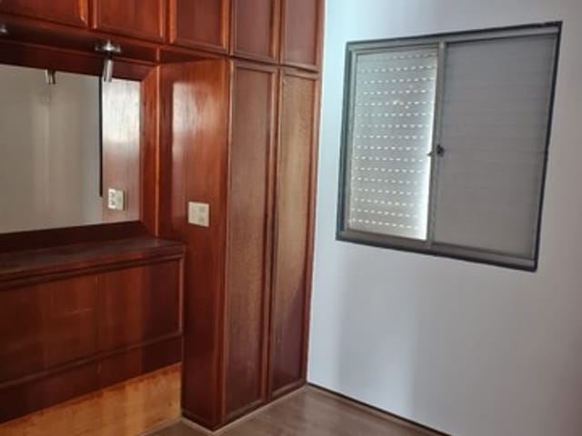 Foto do Apartamento - Apartamento à venda 2 Quartos, 1 Vaga, 60M², Centro, Londrina - PR | EDIFÍCIO RENOIR | Londrina Cred Imóveis