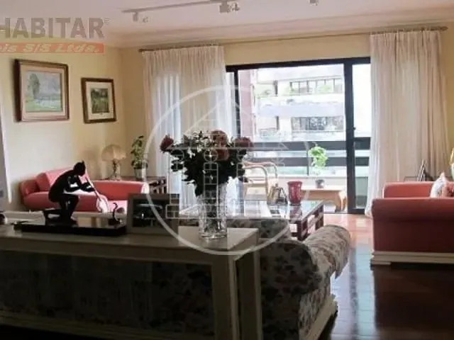 Apartamento 4 quartos e 3 banheiros, à venda, no bairro Vila Morumbi em São Paulo