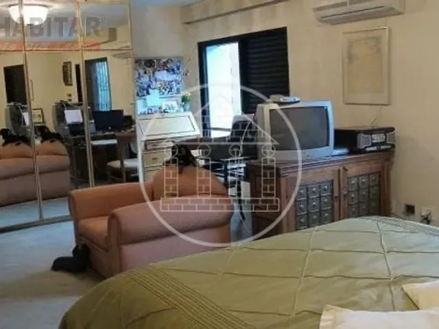 Apartamento 4 quartos e 3 banheiros, à venda, no bairro Vila Morumbi em São Paulo
