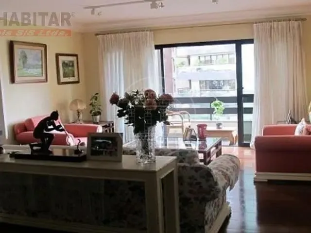 Apartamento 4 quartos e 3 banheiros, à venda, no bairro Vila Morumbi em São Paulo