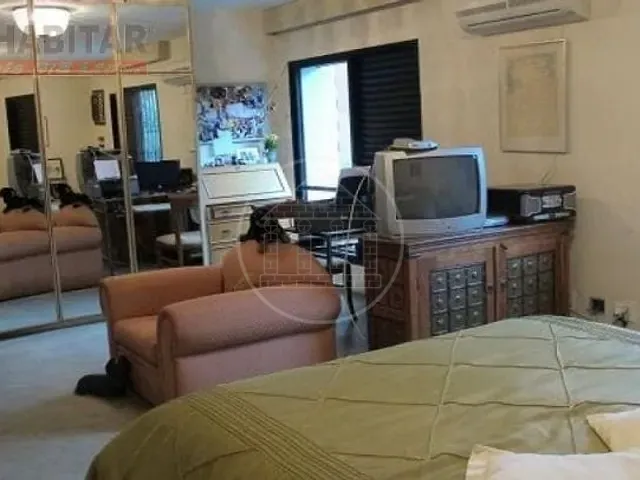 Apartamento 4 quartos e 3 banheiros, à venda, no bairro Vila Morumbi em São Paulo