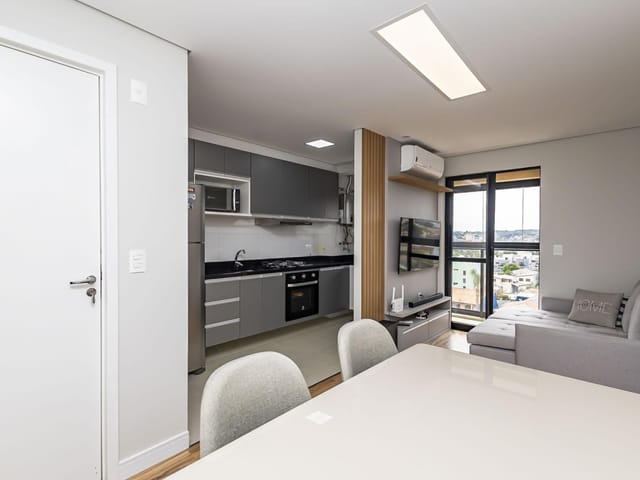 Apartamento 2 quartos e 1 banheiro, à venda, no bairro Tingui em Curitiba