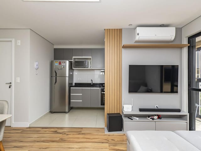 Apartamento 2 quartos e 1 banheiro, à venda, no bairro Tingui em Curitiba