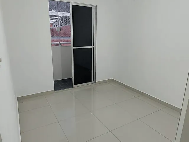 Apartamento 2 quartos e 1 banheiro, para alugar, no bairro Jardim América em Taboão da Serra