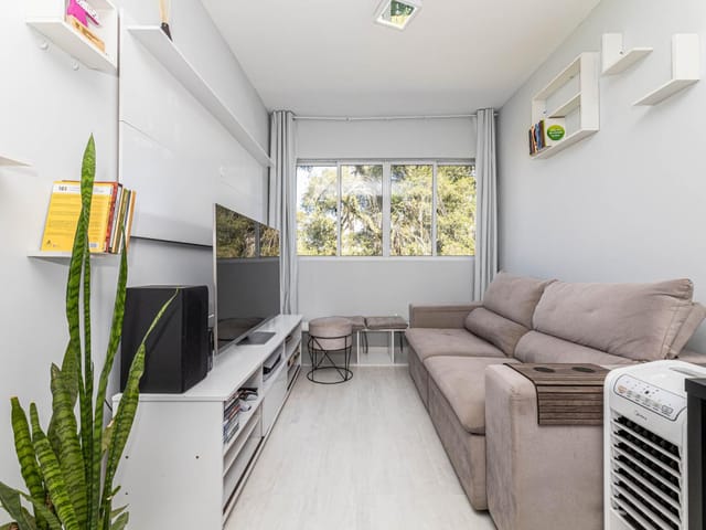 Apartamento 3 quartos e 1 banheiro, à venda, no bairro Cidade Industrial em Curitiba
