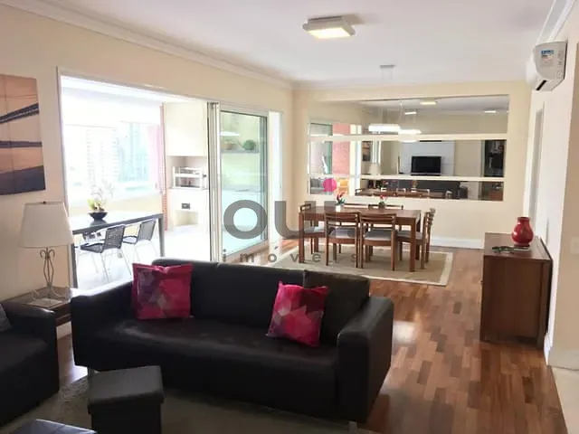 Apartamento 3 quartos e 4 banheiros, para alugar, no bairro Itaim Bibi em São Paulo