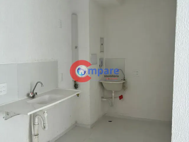 Apartamento 2 quartos e 1 banheiro, para alugar, no bairro Parque Novo Mundo em São Paulo