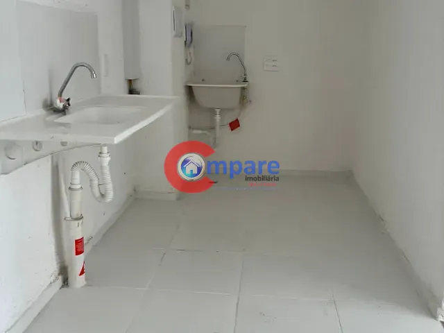 Apartamento 2 quartos e 1 banheiro, para alugar, no bairro Parque Novo Mundo em São Paulo