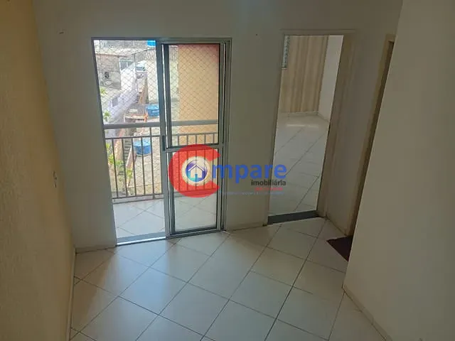 Apartamento 2 quartos e 1 banheiro, para alugar, no bairro Jardim Dourado em Guarulhos