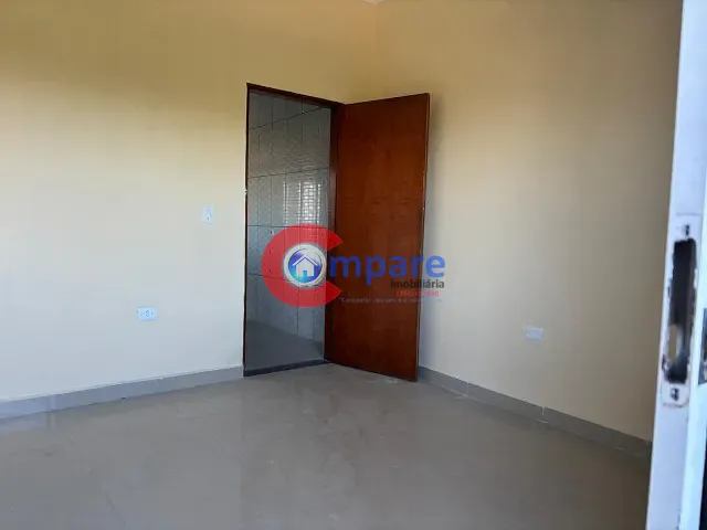 Apartamento 1 quarto e 1 banheiro, para alugar, no bairro Cidade Soberana em Guarulhos