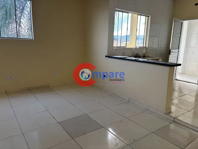 Apartamento 1 quarto e 1 banheiro, para alugar, no bairro Cidade Soberana em Guarulhos