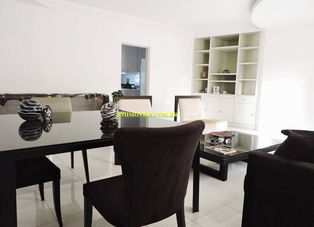 Apartamento à venda com 3 quartos, 160m² - Foto 6