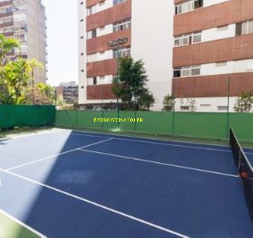 Apartamento à venda com 3 quartos, 160m² - Foto 1