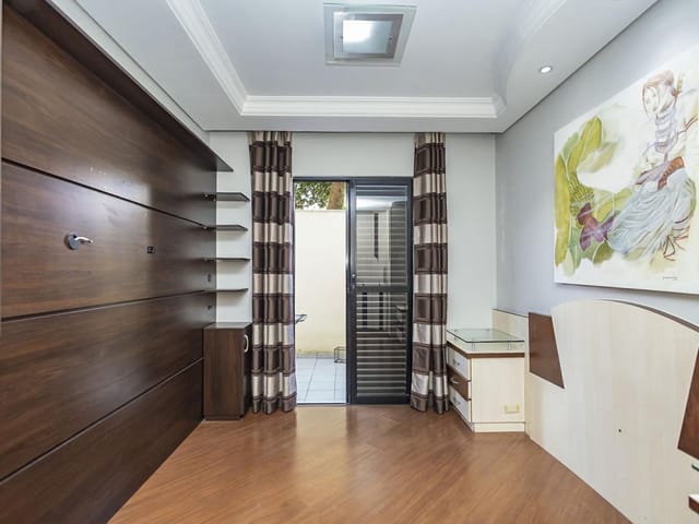 Apartamento 3 quartos e 2 banheiros, à venda, no bairro Campo Comprido em Curitiba
